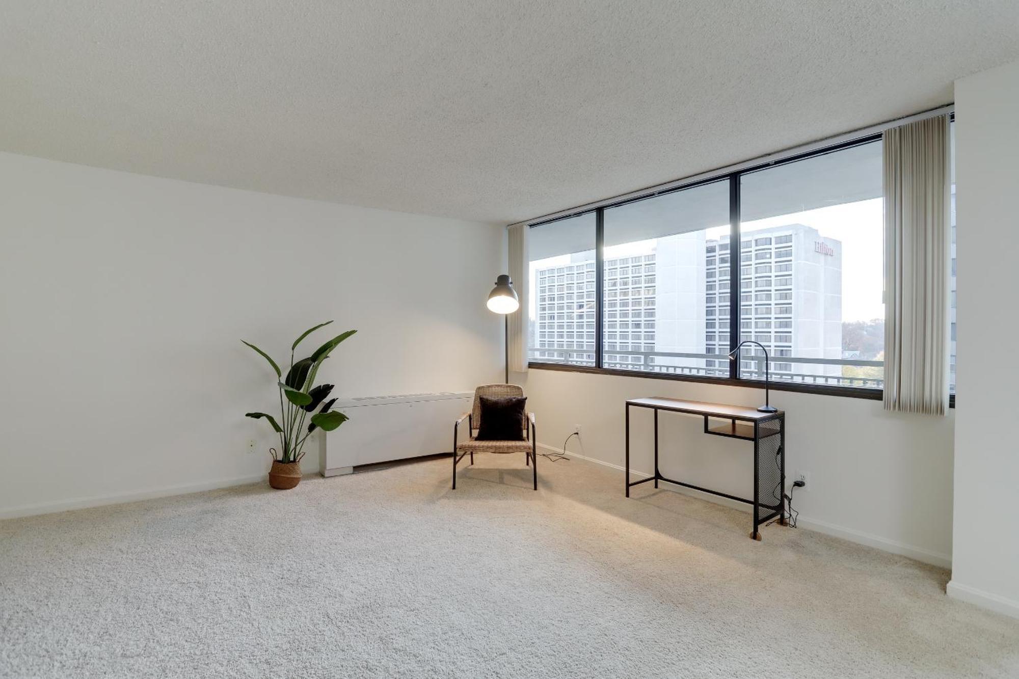 Convenient Airport Proximity: Apt In Crystal City Appartement Arlington Buitenkant foto