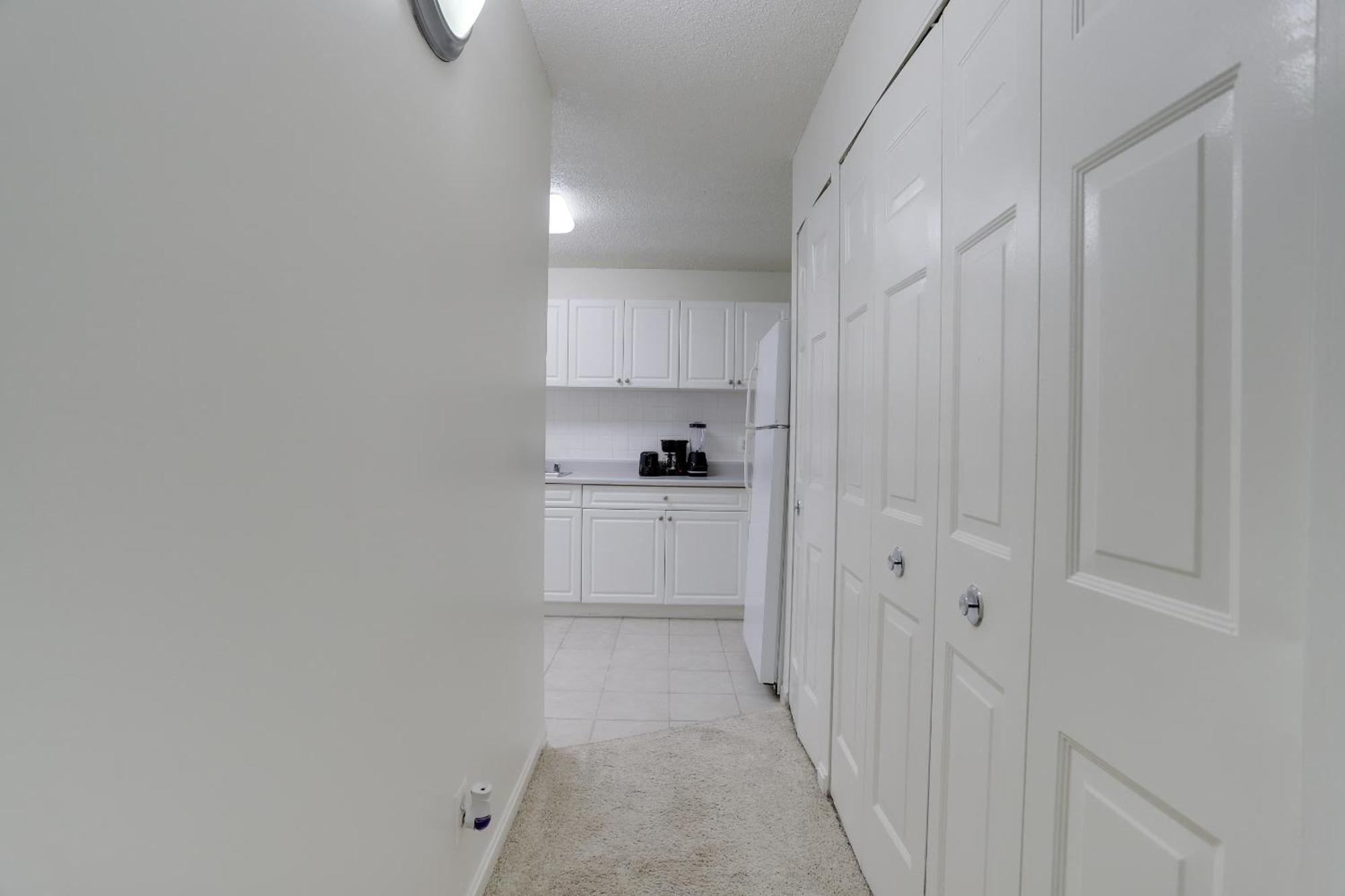 Convenient Airport Proximity: Apt In Crystal City Appartement Arlington Buitenkant foto