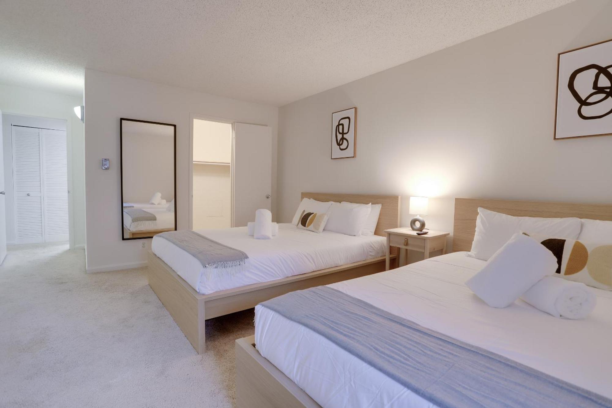 Convenient Airport Proximity: Apt In Crystal City Appartement Arlington Buitenkant foto