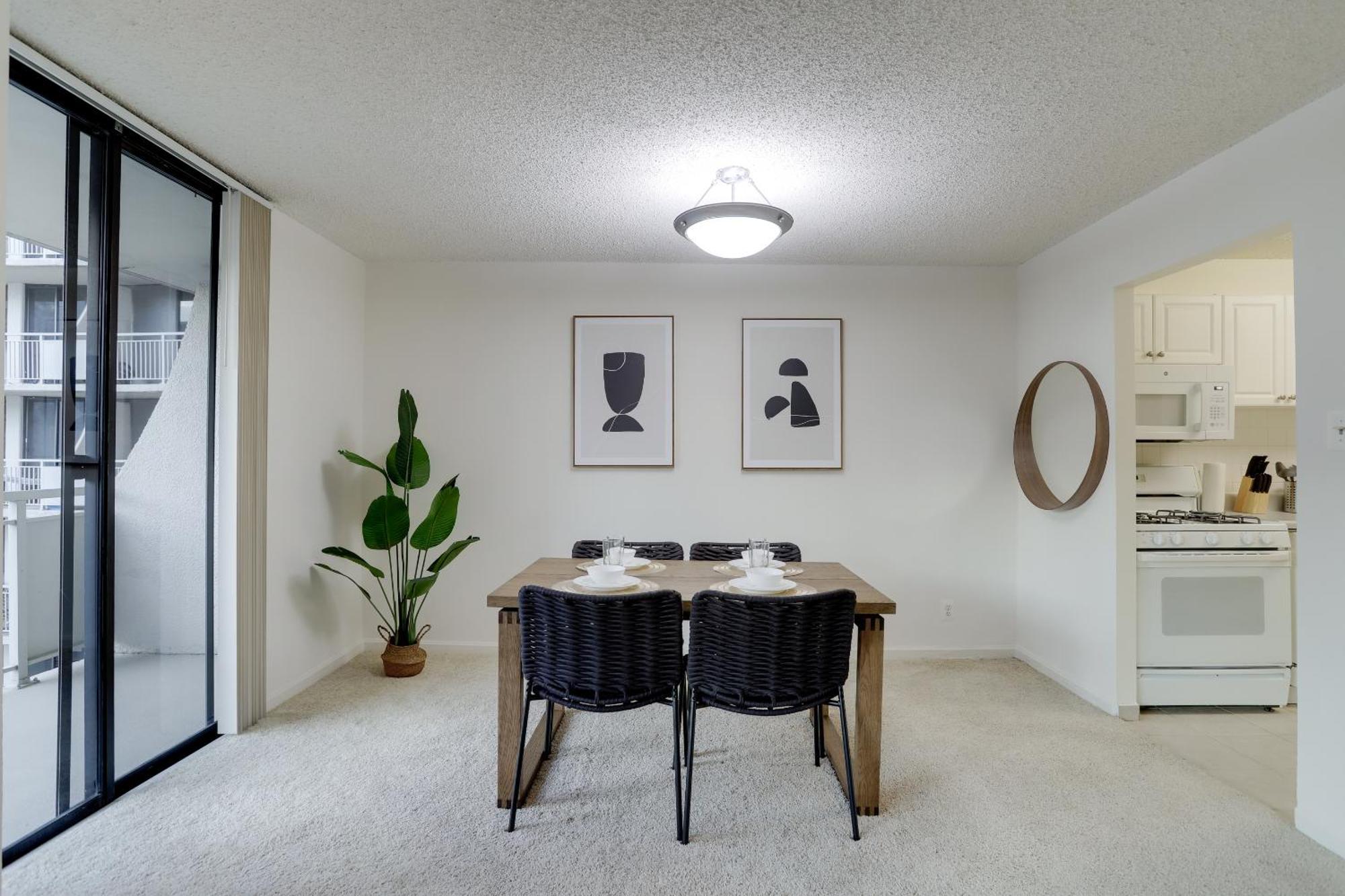 Convenient Airport Proximity: Apt In Crystal City Appartement Arlington Buitenkant foto